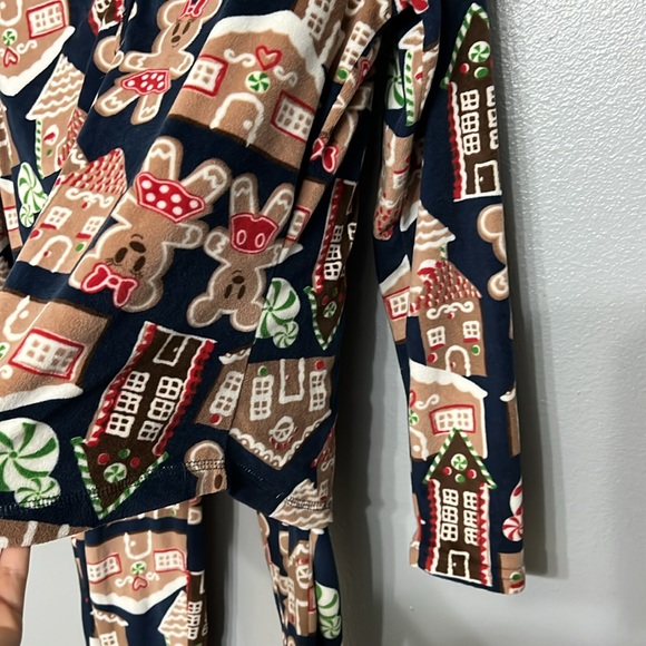 Disney Gingerbread Pjs Set Size Small 4-6 - Picture 8 of 8